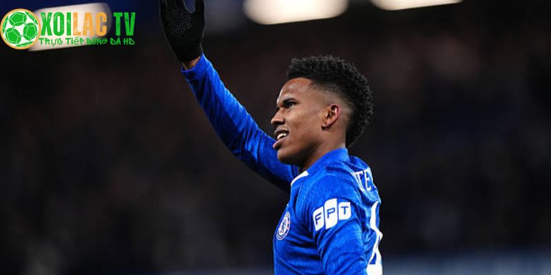 Estevao Willian hạ sát Barcelona