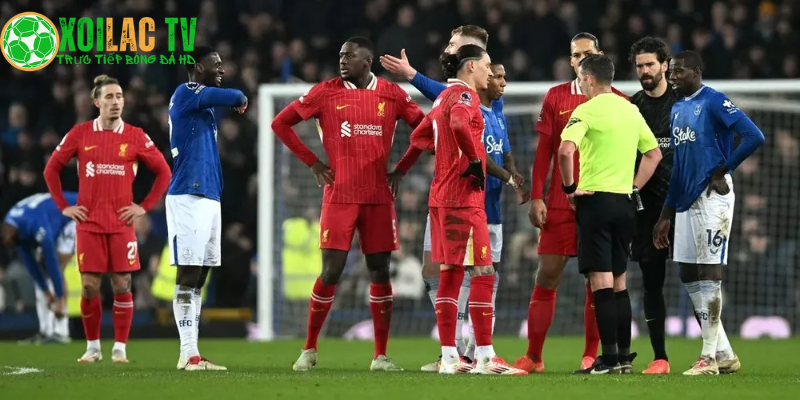 Liverpool gặp khủng hoảng nghiêm trọng